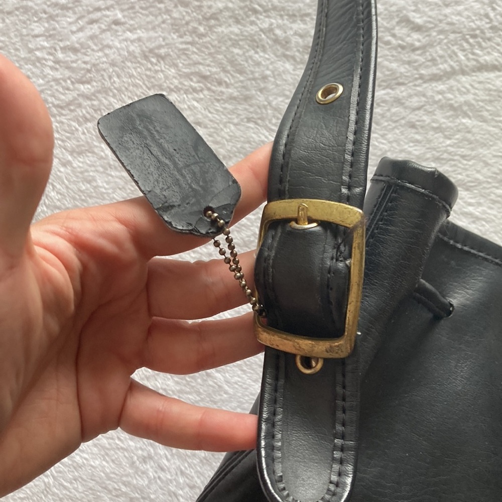 Coach Bucket Bag - Picture 4 of 16